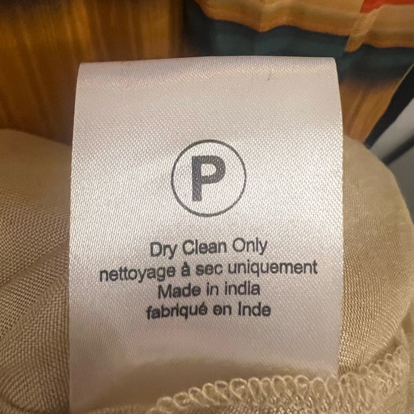 🌺🌺Anthropologie Tanvi Kedia V-Neck
Silky Colorblock Midi Dress - Picture 17 of 17